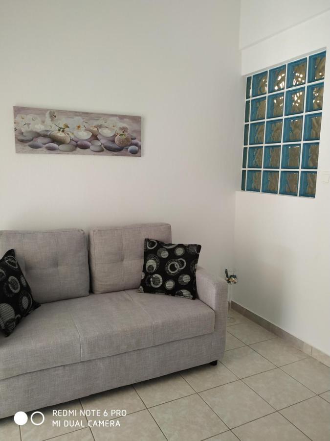 Cosi Apartment Paralia Dionysiou Luaran gambar